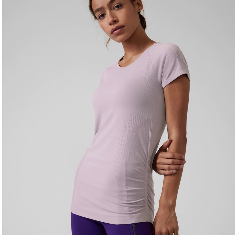 Athleta speedlight short sleeve top